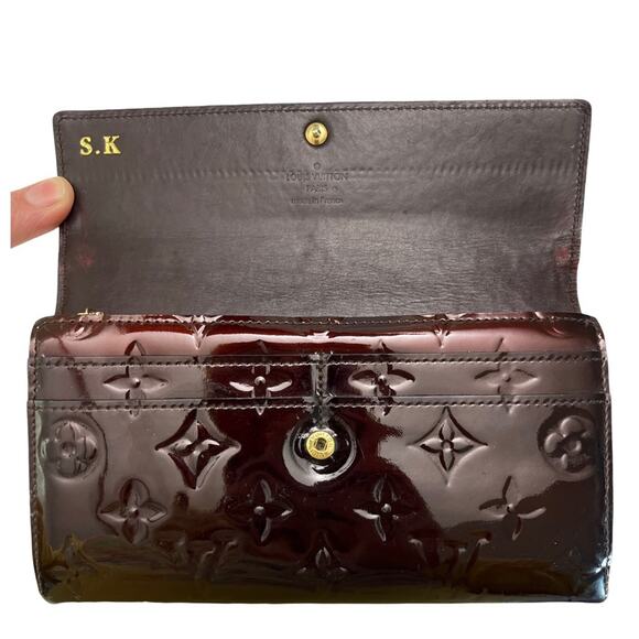 Louis Vuitton Amarante Vernis Monogram Sarah Long Wallet Burgundy Patent - Picture 7 of 16